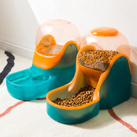 HKM-8357053 Peacock Green and Malachite Green Drinker and Feeder Set for Pets