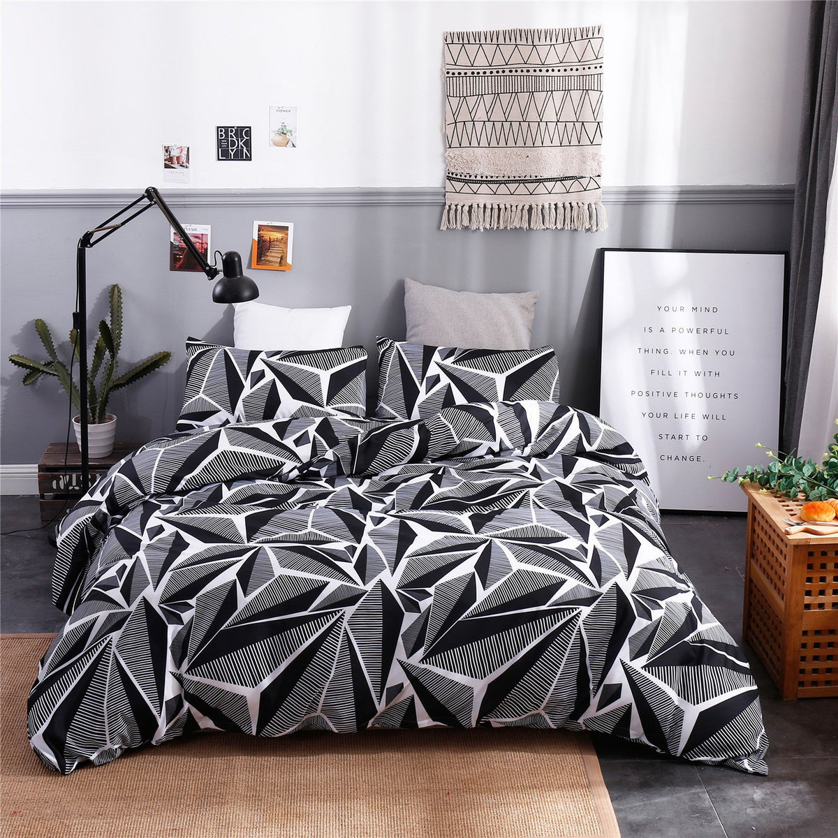 HKM-836115 Three Piece Polyester Printed Brushed Quilt Cover Set with Pillowcases, Available in Multiple Floral Designs and Sizes