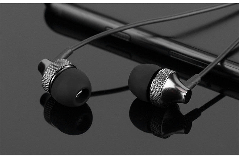 HKM-837587 Heavy Bass Copper In-Ear Headphones with Microphone and Wheat Cable, 3.5mm Plug, Available in Gold, Silver, Black, Red and Black