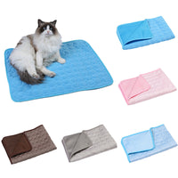HKM-8379965 Cooling Pet Sleeping Mat Made of Ice Silk and Mesh for Hot Weather