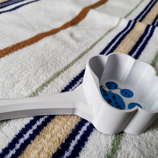 HKM-8420413 Cute Cat Paw Design Pet Food Scoop in Multi-Color Options