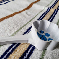 HKM-8420413 Cute Cat Paw Design Pet Food Scoop in Multi-Color Options
