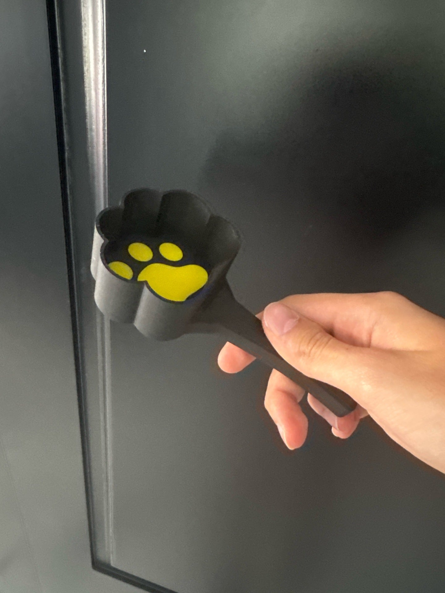 HKM-8420413 Cute Cat Paw Design Pet Food Scoop in Multi-Color Options