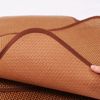 HKM-8429629 Cooling Mat for Cats and Dogs - Self-Cooling Bamboo Rattan Woven Pad for Summer Use - Ideal for Kennels, Crates, Guinea Pigs, and Hamsters