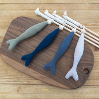 HKM-8444477 Funny Cat Stick with Fish Rod Design - Canvas Nibble Toy for Playful Cats