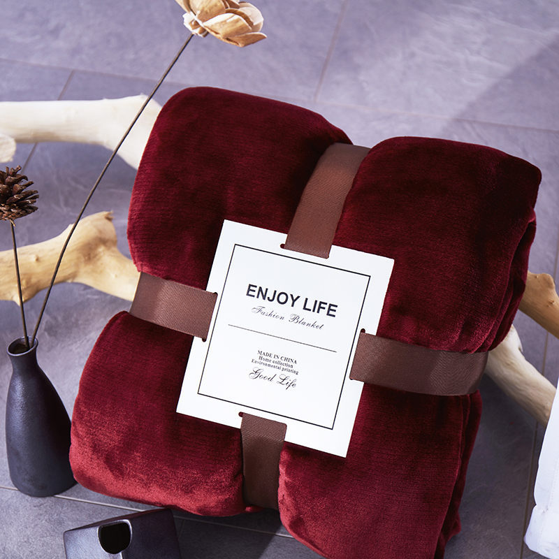 HKM-847315 Double-Sided Coral Fleece Blanket - Thick, Soft Polyester for Cozy Comfort