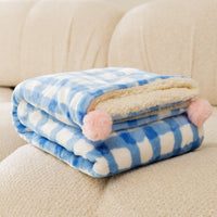 HKM-8473917 Soft Coral Fleece Dog and Cat Blanket - Warm Plush Pad for Cozy Sleeping