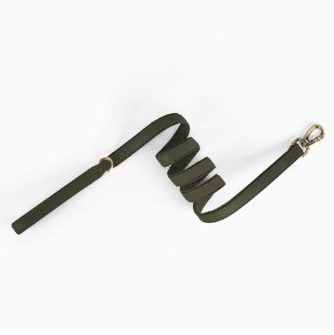 HKM-8476221 Durable Leather Pet Leash with Comfortable Grip for Training and Walking