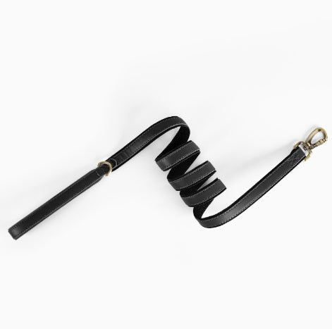 HKM-8476221 Durable Leather Pet Leash with Comfortable Grip for Training and Walking