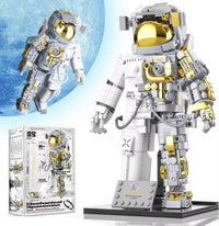 HKM-847955 Spaceman Astronaut Building Blocks Set for Creative Learning and Fun