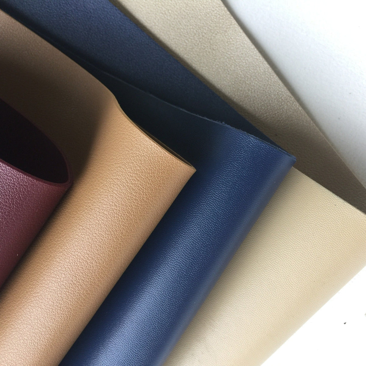 HKM-849299 Silicone Leather Mouse Mat and Table Mat for Shoes and Luggage, 1.8mm Thick, 137cm Wide
