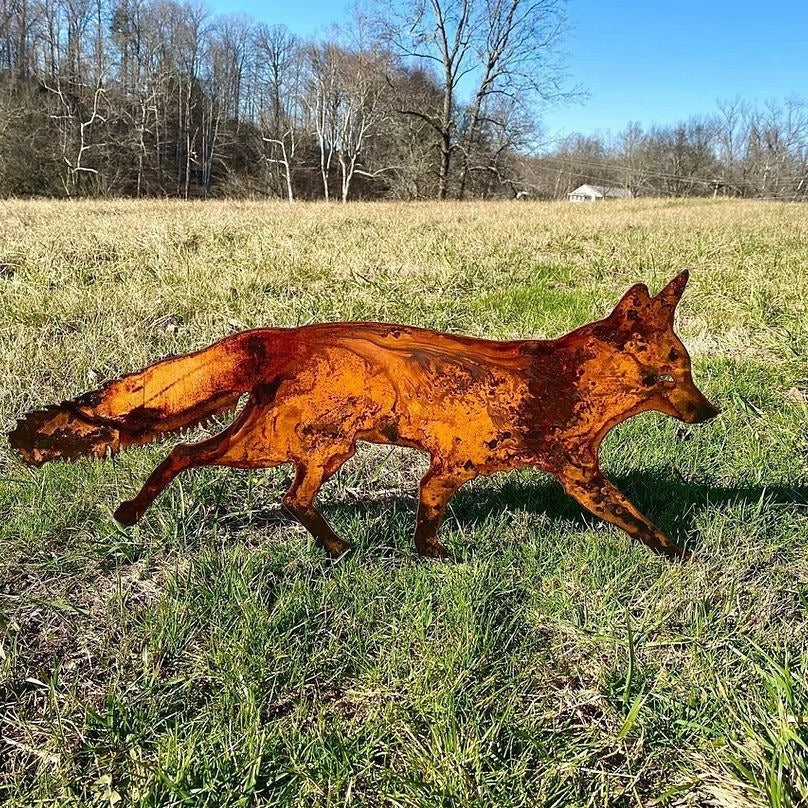 HKM-850707 Charming Fox Outdoor Resin Plug-in Decoration - Available in Large, Medium, and Small Sizes