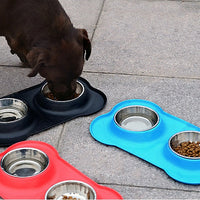 HKM-8526653 Bone-Shaped Silicone Double Bowl for Pets - Soft Plastic & Stainless Steel, Non-Slip, Easy to Clean, Dual-Purpose Design
