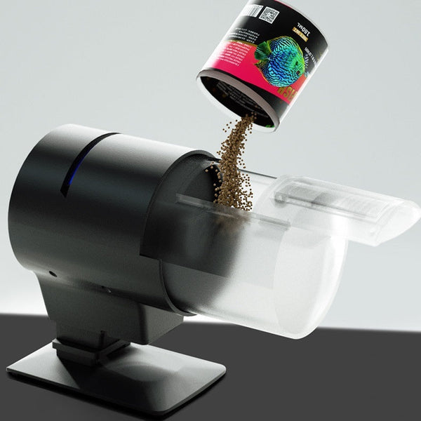 HKM-853587 Automatic Fish Feeder with 210ml Capacity, Battery Operated, Black Plastic Design