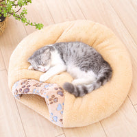 HKM-8542013 Cozy Cat Sleeping Bag with Paw Print Design – Small and Large Sizes Available