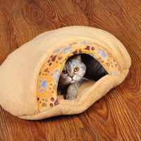 HKM-8542013 Cozy Cat Sleeping Bag with Paw Print Design – Small and Large Sizes Available