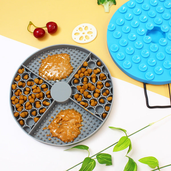 HKM-8551485 Silicone Pet Licking Mat in Round Design - Available in Gray, Blue, and Red