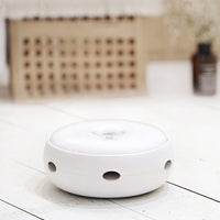 HKM-8581309 Automatic Electric Cat Toy with Smart Turntable and Donut Design