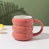 HKM-859091 Modern Ceramic Latte Mug with Donut Design - Ideal Gift for Couples