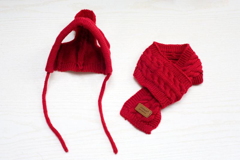 HKM-8618045 Cozy Dog Hat and Scarf Set for Autumn and Winter - Suitable for Small to Medium Breeds