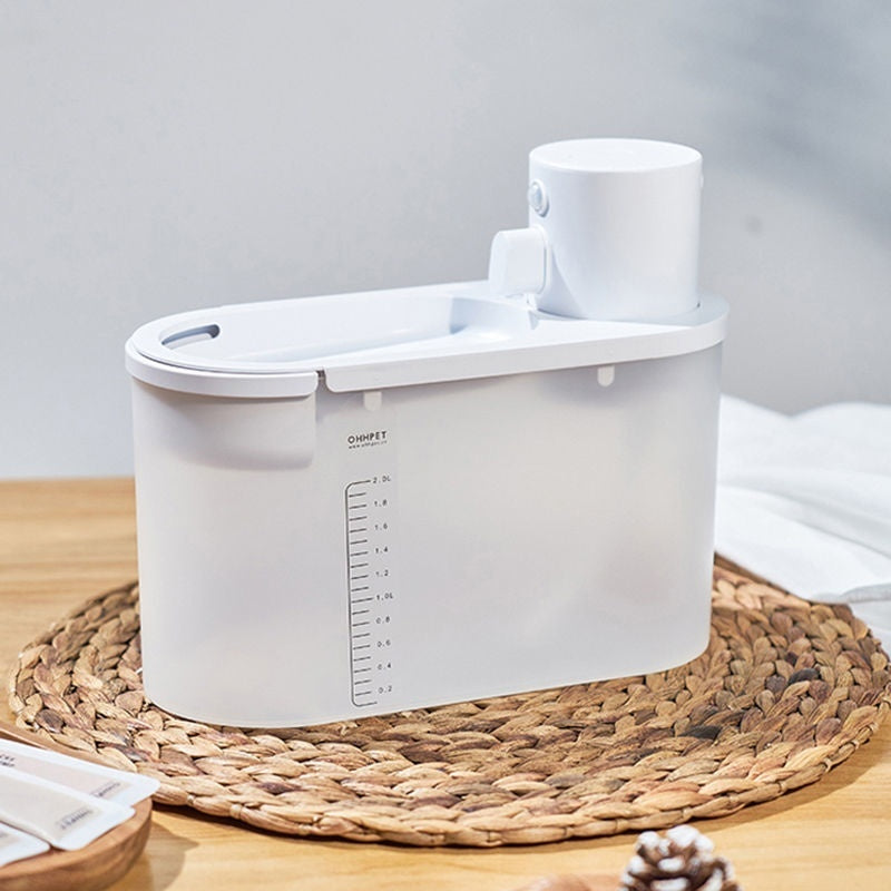 HKM-861843 Rechargeable Wireless Induction Pet Water Dispenser with 2000ml Capacity and Multiple Filters