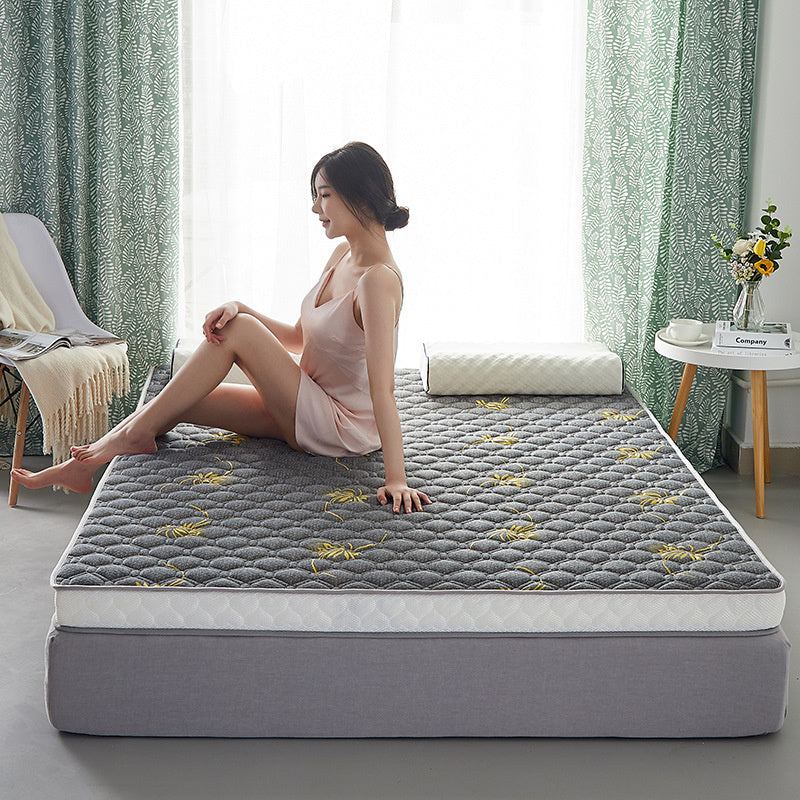 HKM-863443 High Rebound 3D Stereo Latex Mat Tatami Mattress with Lamb Wool Fabric and Breathable Design