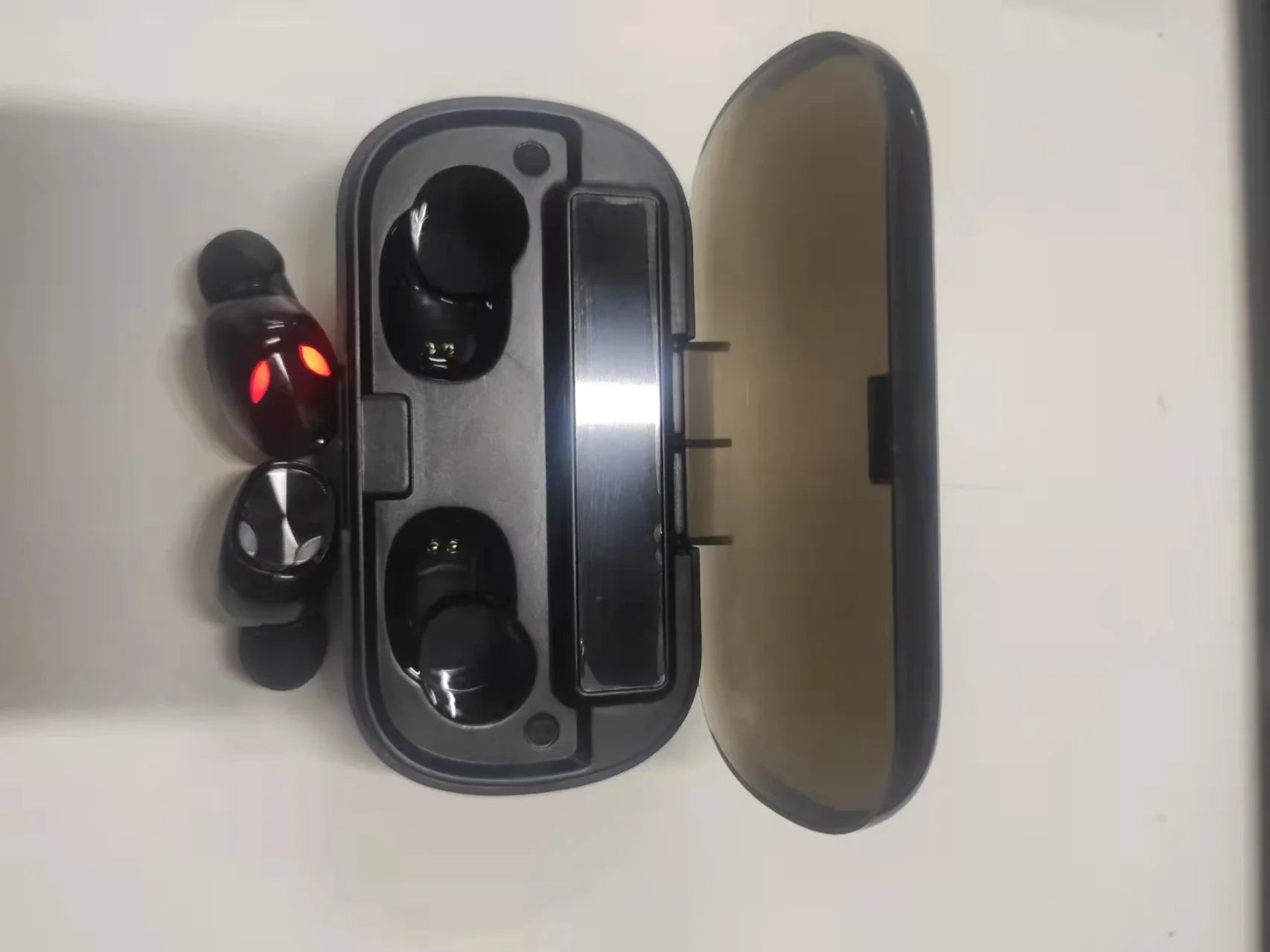HKM-865427 X8 Touch Screen Wireless Earbuds with Stereo HIFI Sound for Gaming and Music