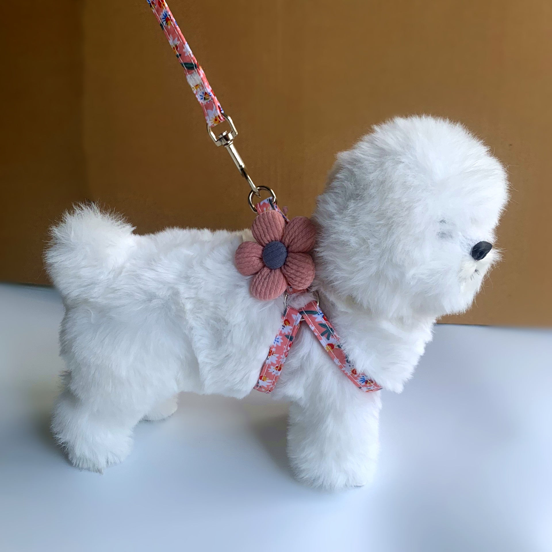 HKM-8672317 Adjustable Pet Chest Strap with Traction Rope in Rhinestone Colors
