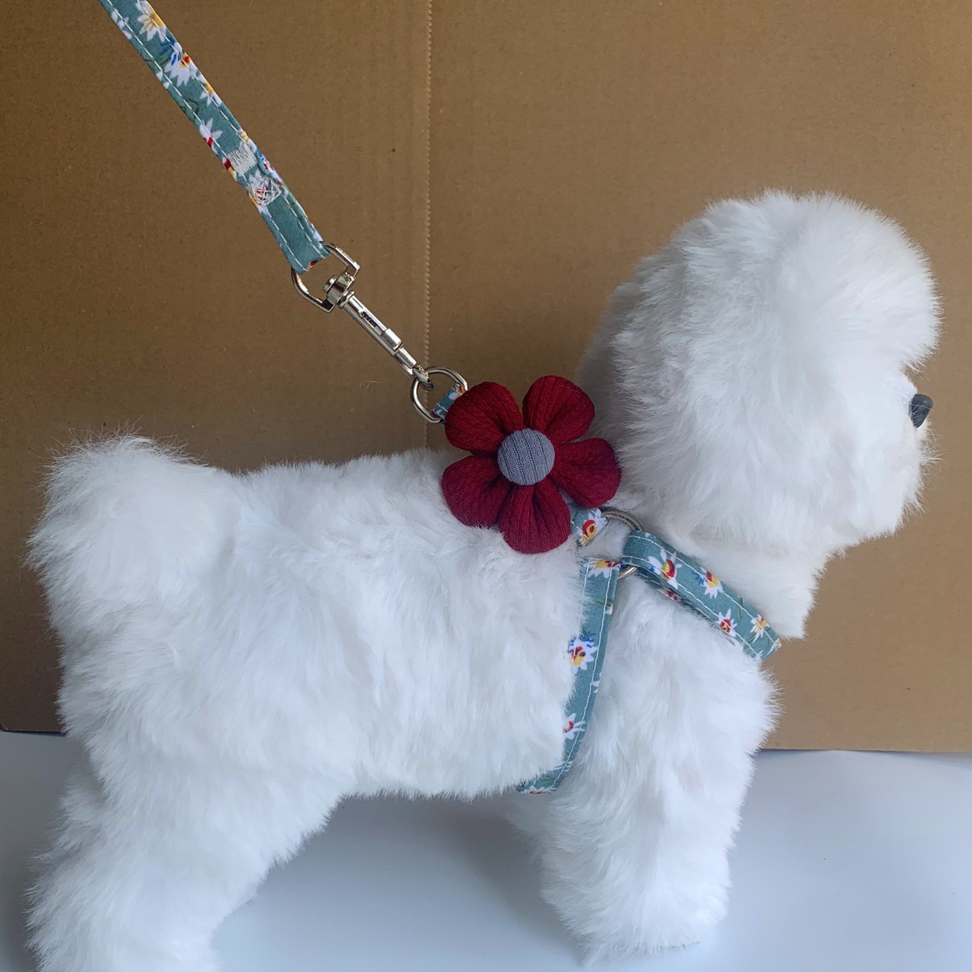 HKM-8672317 Adjustable Pet Chest Strap with Traction Rope in Rhinestone Colors