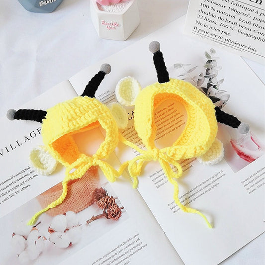 HKM-8749117 Bee-Themed Knitted Hat for Pets - Adjustable Cotton Headgear for Dogs and Cats