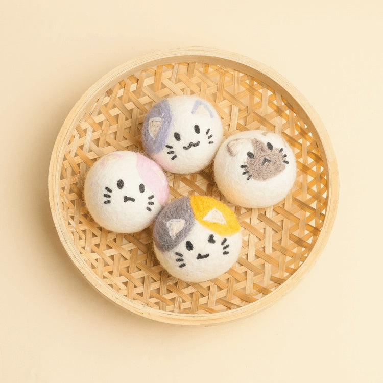 HKM-8777917 Interactive Catnip Wool Ball for Cats - Fun Cat-Shaped Toy, 5x5cm