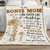 HKM-878099 Cozy Cartoon Flannel Blanket for All Seasons - Soft and Warm Polyester
