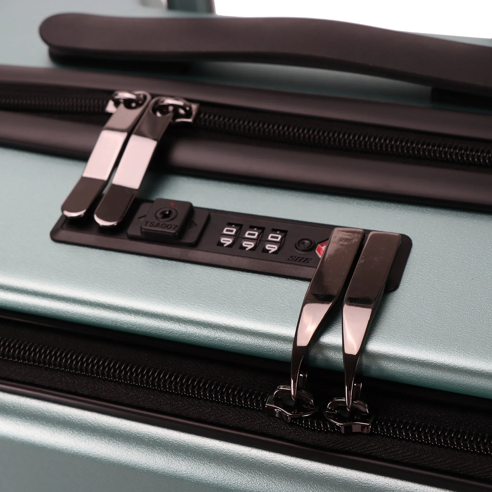 HKM-879315 Stylish Carry-On Trolley Suitcase with Laptop Compartment for Travel