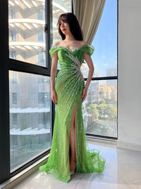 HKM-879635 Elegant Green Evening Gown for Ladies - Style EZ25221