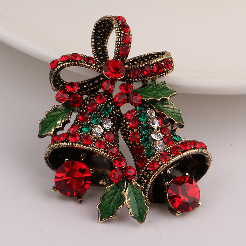 HKM-879699 Elegant Christmas Suit Pin Brooch with Alloy Inlaid Artificial Gems in Ancient Gold and Silver