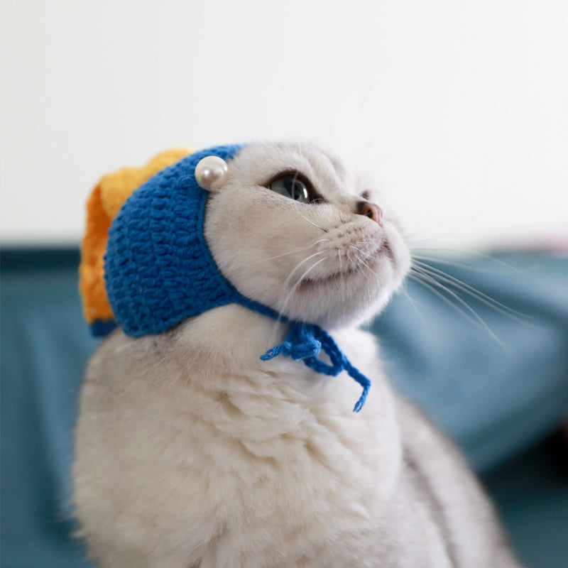 HKM-8814653 Pearl Girl Cat Hat - Handcrafted Pet Costume for Kittens and Adult Cats