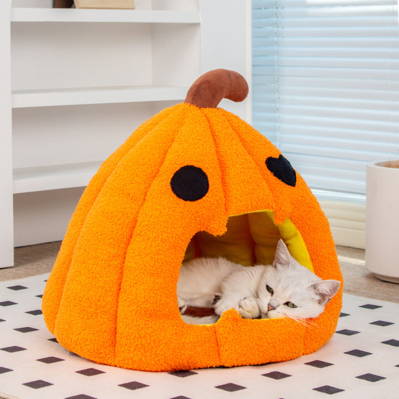 HKM-8825405 Cozy Pumpkin Cat and Dog Bed - Semi-Enclosed Warm Nest for Small Pets