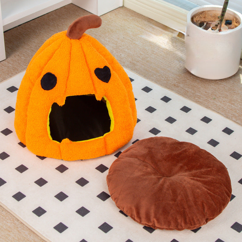 HKM-8825405 Cozy Pumpkin Cat and Dog Bed - Semi-Enclosed Warm Nest for Small Pets