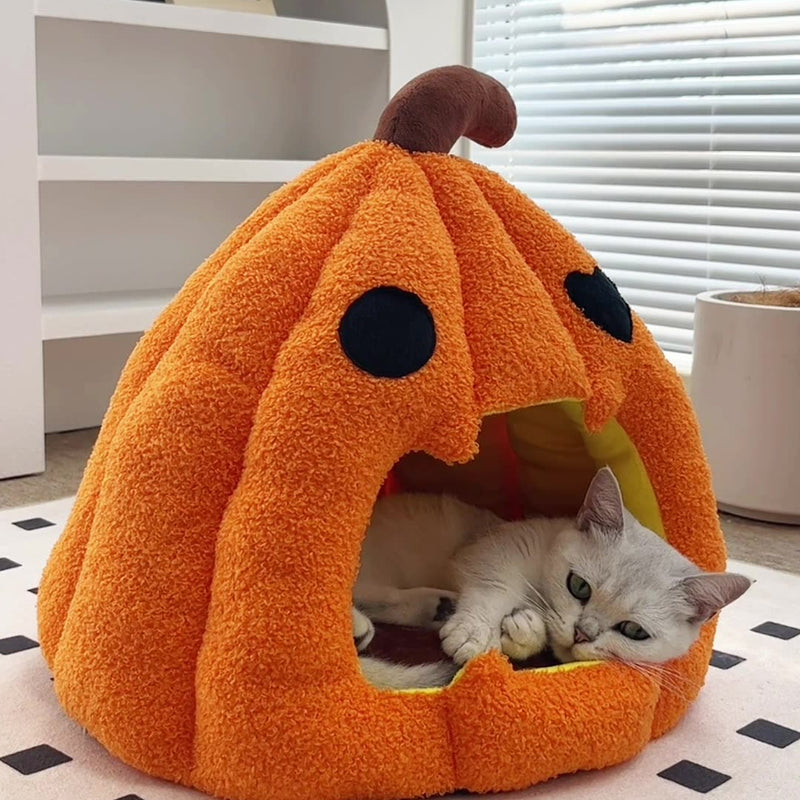 HKM-8825405 Cozy Pumpkin Cat and Dog Bed - Semi-Enclosed Warm Nest for Small Pets