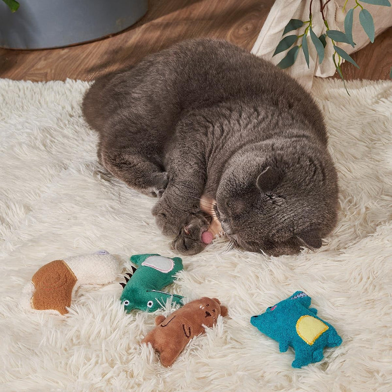 HKM-8863549 Plush Catnip Toy Set with Bite-Resistant and Scratch-Resistant Features - Includes Chili, Eggplant, Zucchini, Corn, and Carrot