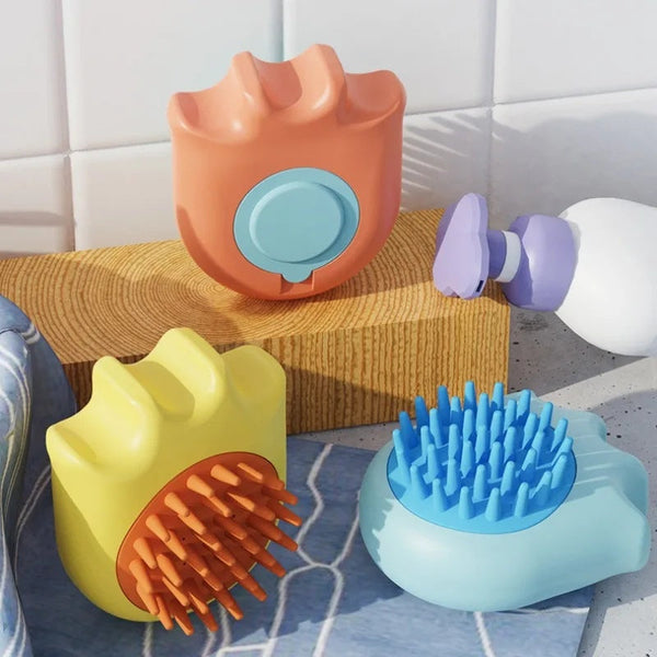 HKM-8888381 Pet Bath Brush with Shampoo Dispenser for Cats and Dogs - 9x8x5.3cm, Lightweight 55g Cleaning Tool
