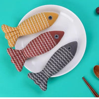 HKM-8896317 Funny Cat Linen Fish Pillow - Biting Toy for Cats, Navy Blue, Yellow, Purple, 21x9x5cm