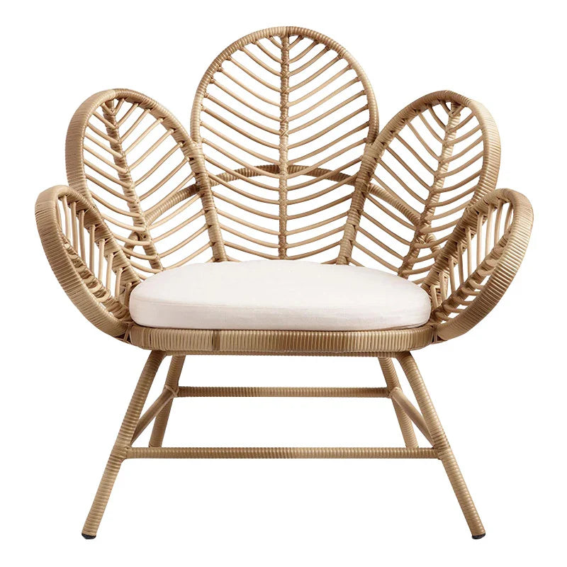 HKM-890003 Rattan Outdoor Sofa for Courtyards and Gardens - Stylish Lounge Chair for Balconies and Living Rooms