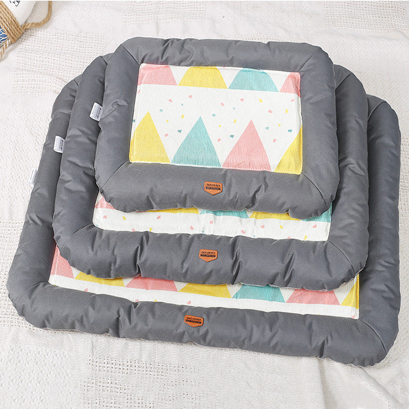 HKM-8904253 Cozy Pet Mat for Cats and Dogs - Soft Cloth, Available in Gray, Pink, and Blue