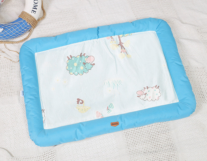 HKM-8904253 Cozy Pet Mat for Cats and Dogs - Soft Cloth, Available in Gray, Pink, and Blue
