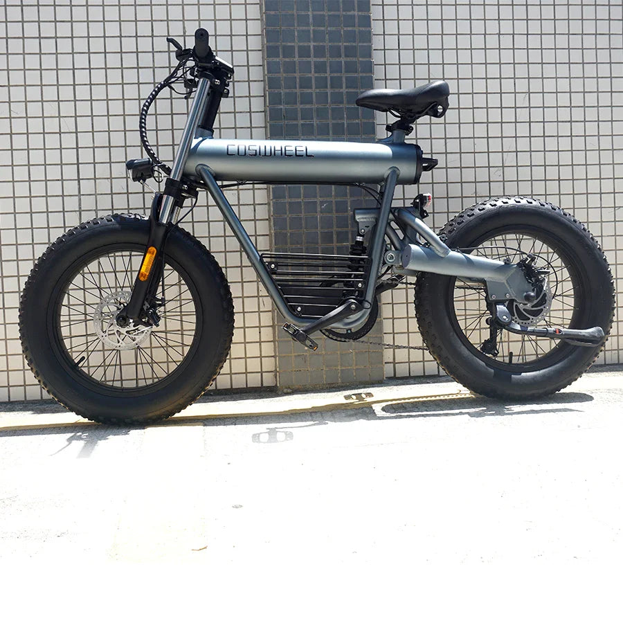 HKM-891987 Electric Fat Tire Bike 48V 500W Rear Hub Motor 20Ah Battery 7-Speed Aluminum Alloy Frame 30-45km/h