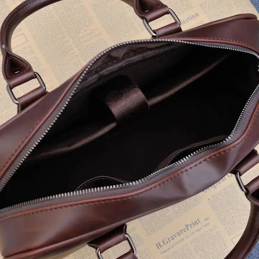 HKM-892499 Retro Crossbody Messenger Bag for Men – Waxed Canvas and Leather, Waterproof Design, Ideal for Business and Travel