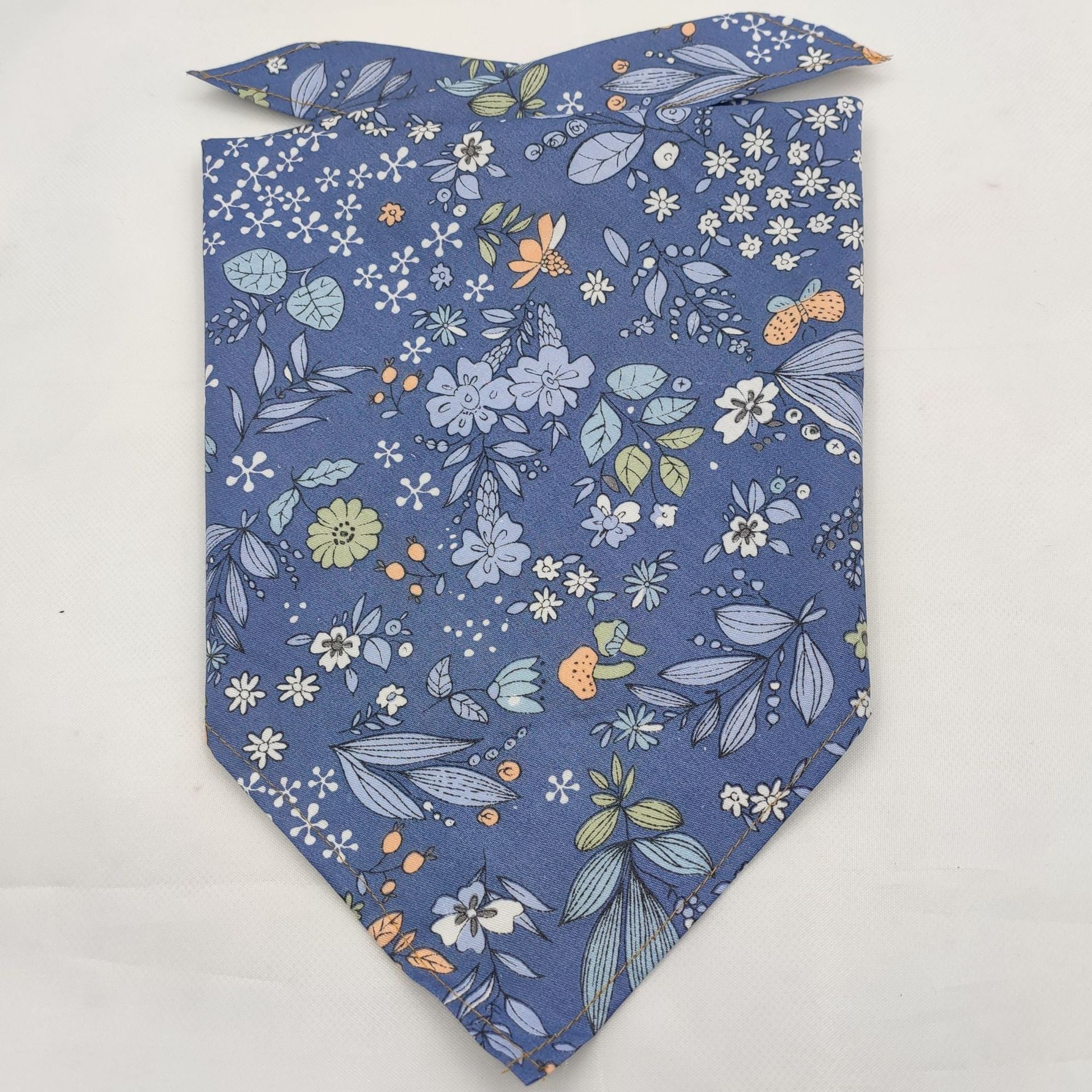 HKM-8954045 Fruit Green Leaf Cotton Pet Scarf and Drool Towel for Small to Large Dogs and Cats