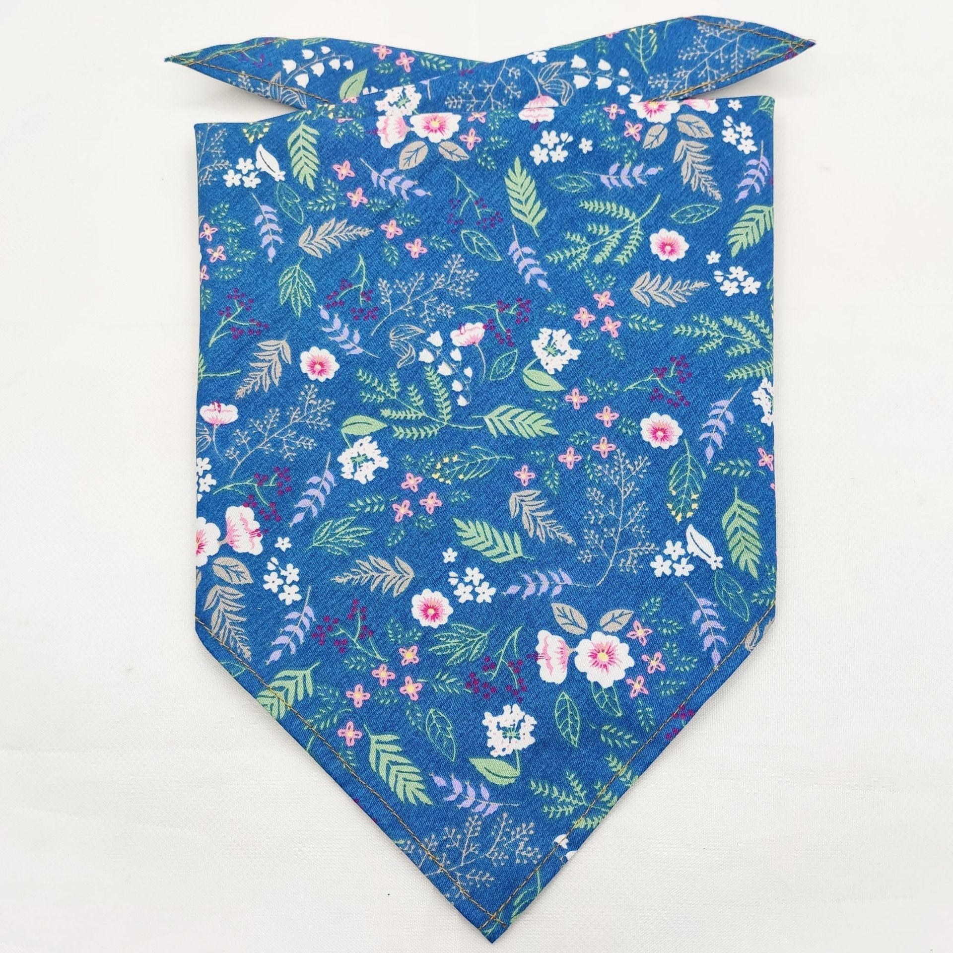 HKM-8954045 Fruit Green Leaf Cotton Pet Scarf and Drool Towel for Small to Large Dogs and Cats
