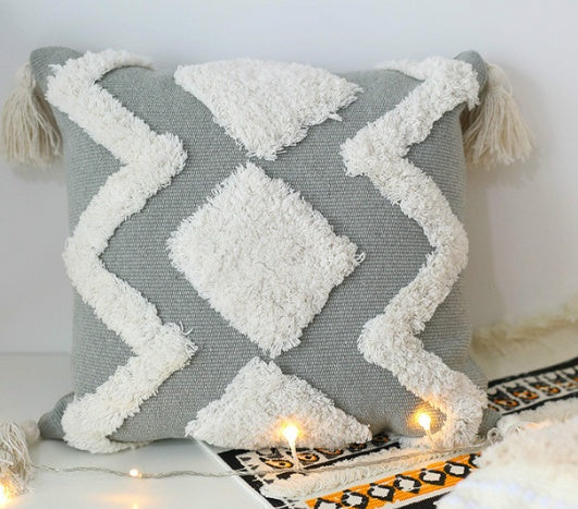 HKM-899475 Morocco Geometric Black and White Tufted Tassel Pillowcase 45x45cm